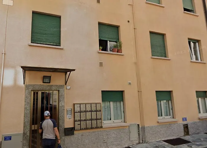 House Jack Apartment Lecco